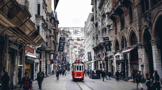 İstiklal Caddesi'ne yanlız 7 bin kişi girebilecek